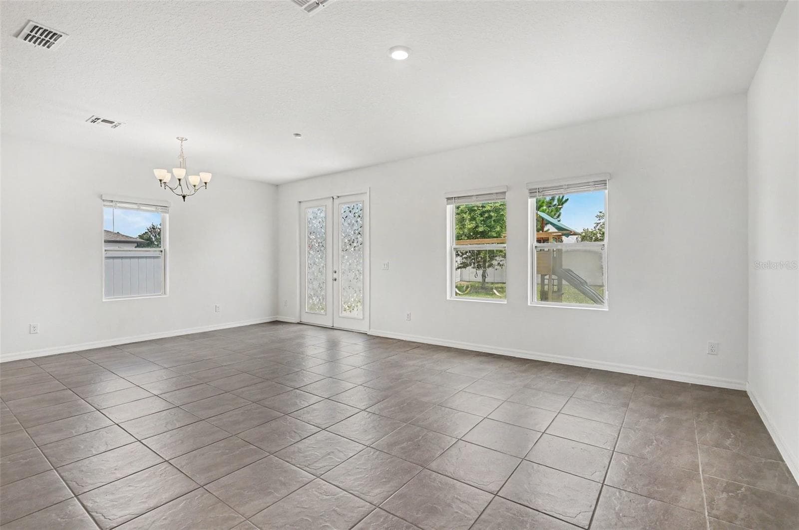 Single Family Residence at 1034 ALABASTER WAY, DELTONA, photo 6 of 41