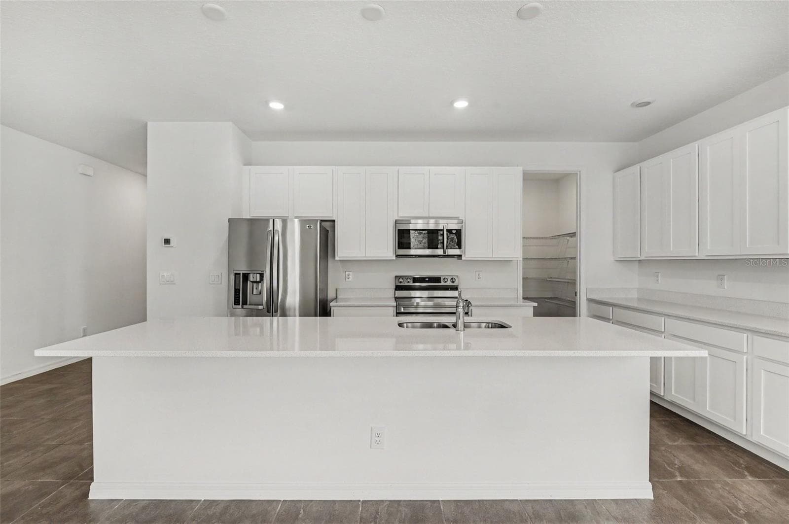 Single Family Residence at 1034 ALABASTER WAY, DELTONA, photo 2 of 41