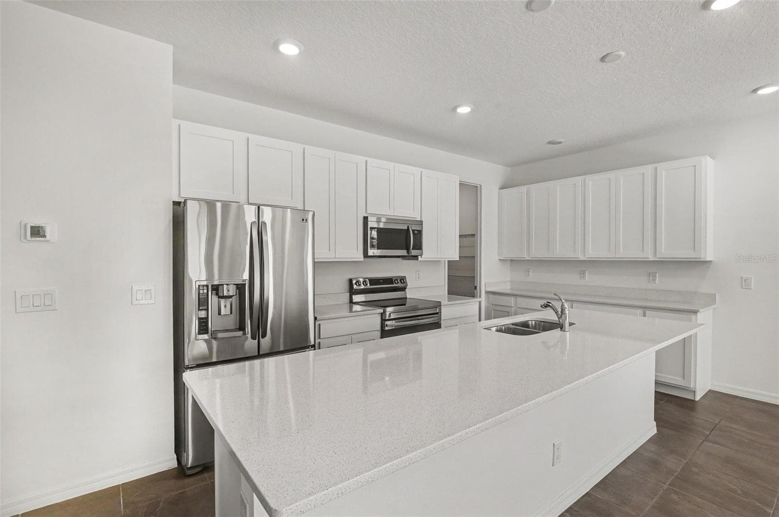 Single Family Residence at 1034 ALABASTER WAY, DELTONA, photo 3 of 41