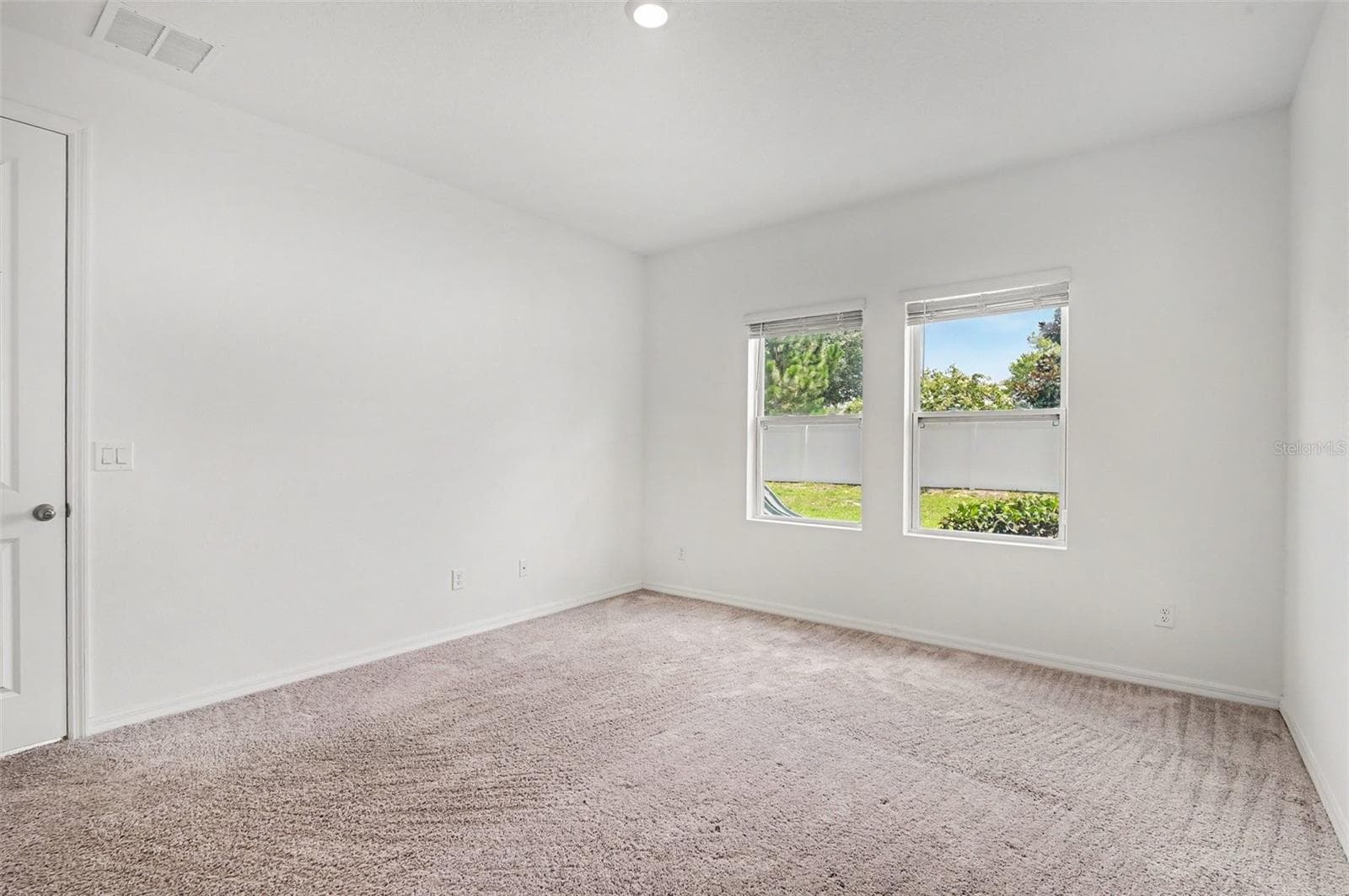 Single Family Residence at 1034 ALABASTER WAY, DELTONA, photo 20 of 41