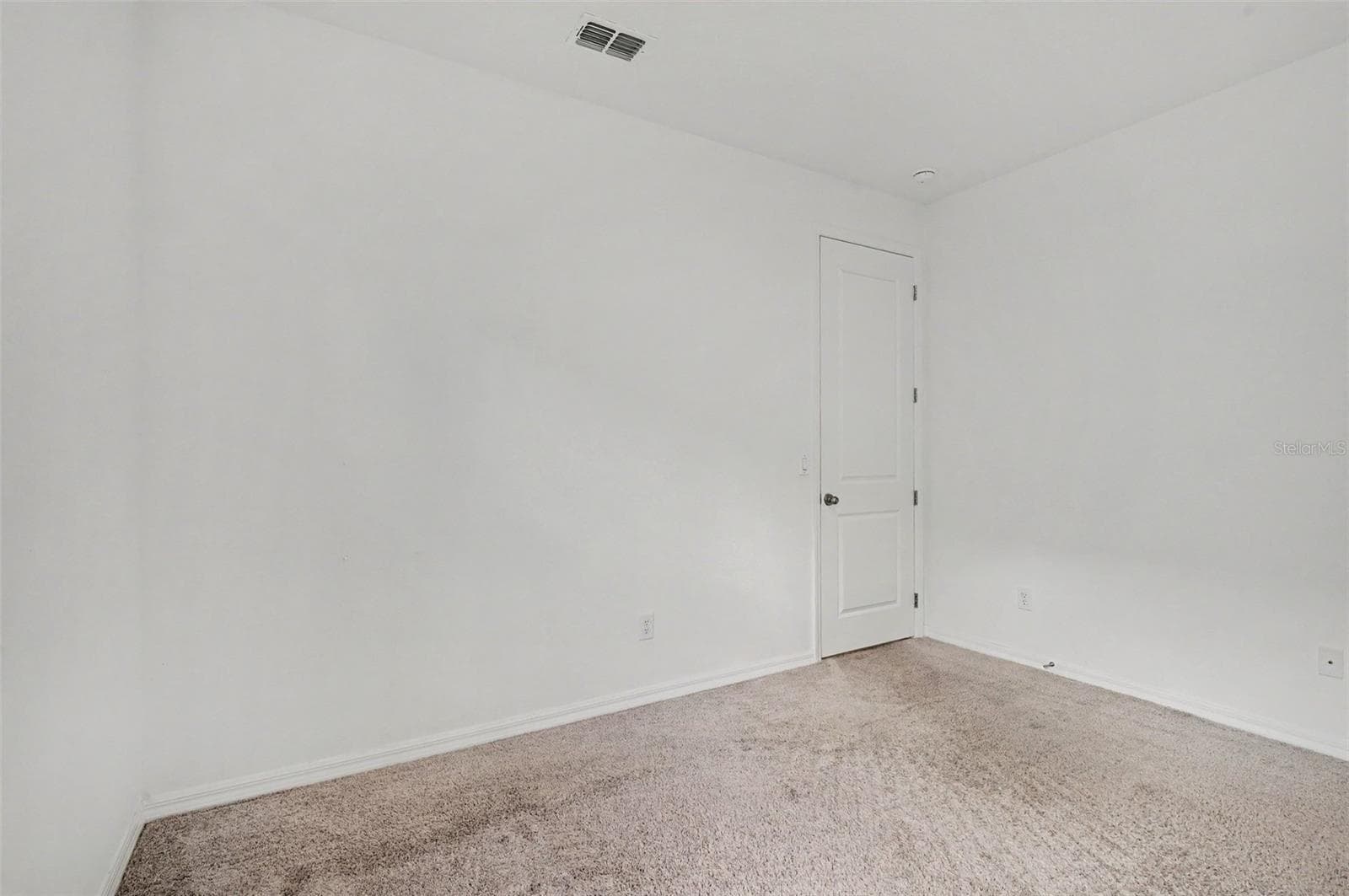 Single Family Residence at 1034 ALABASTER WAY, DELTONA, photo 23 of 41