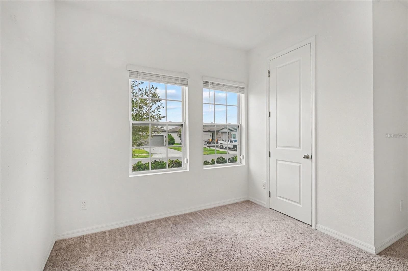 Single Family Residence at 1034 ALABASTER WAY, DELTONA, photo 26 of 41
