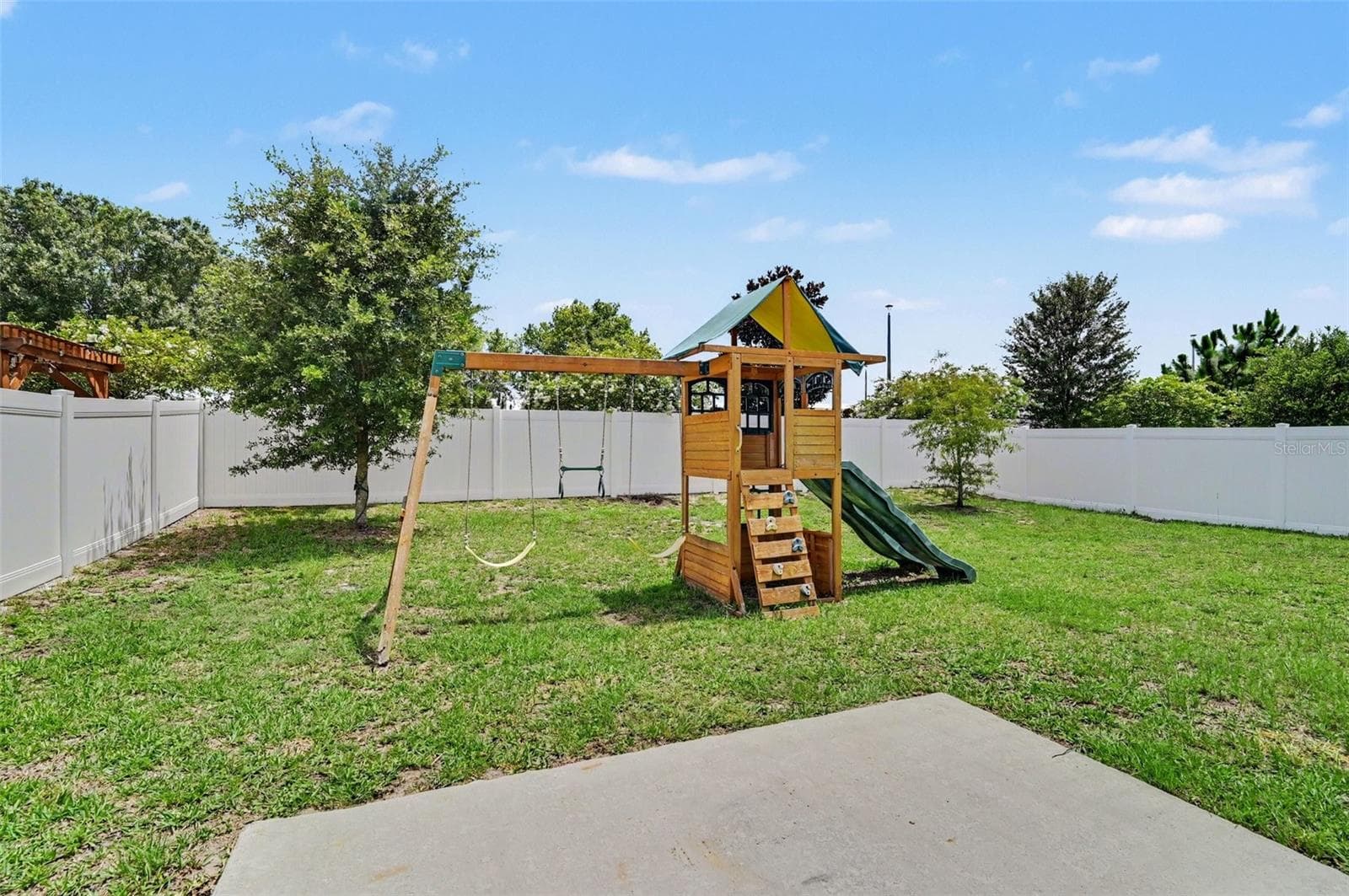 Single Family Residence at 1034 ALABASTER WAY, DELTONA, photo 28 of 41