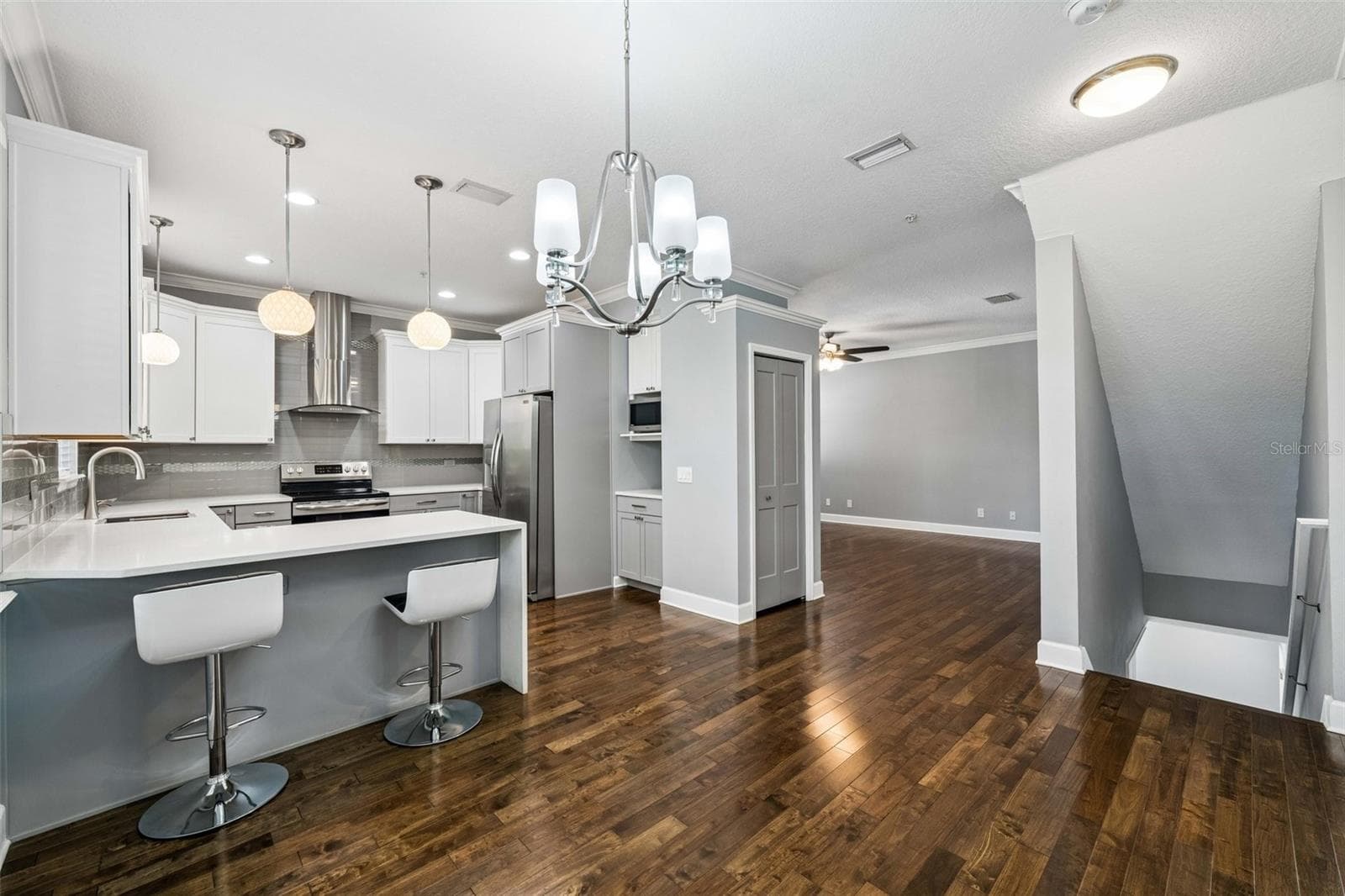Townhouse at 2613 ESPANA CT, TAMPA, photo 14 of 37