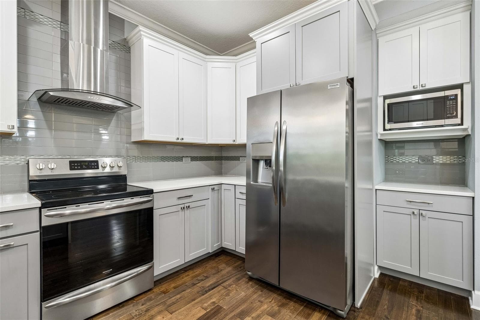 Townhouse at 2613 ESPANA CT, TAMPA, photo 17 of 37