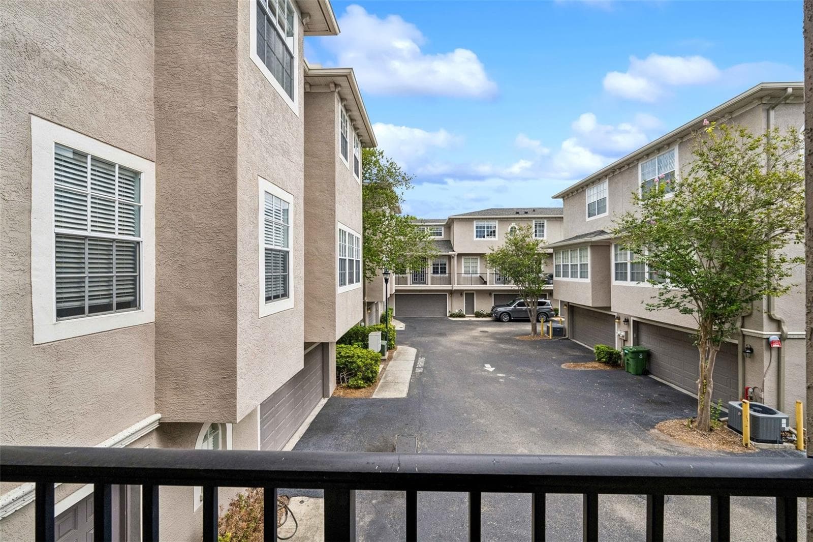 Townhouse at 2613 ESPANA CT, TAMPA, photo 22 of 37