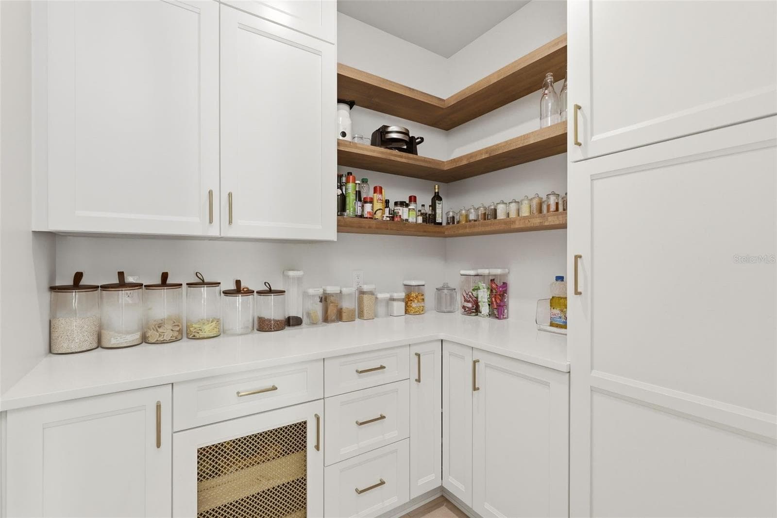 Kitchen pantry - 809 E CHURCH ST, ORLANDO