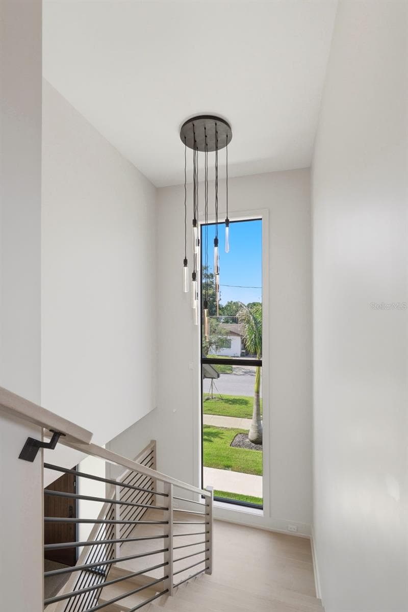 Designer light creates dramatic visual from outside - 809 E CHURCH ST, ORLANDO