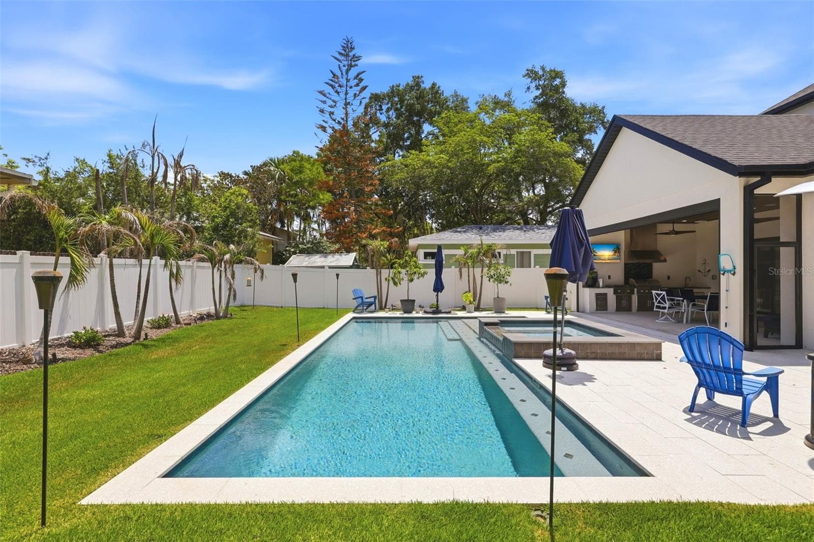 Upgraded pool equipment & LED lighting - 809 E CHURCH ST, ORLANDO