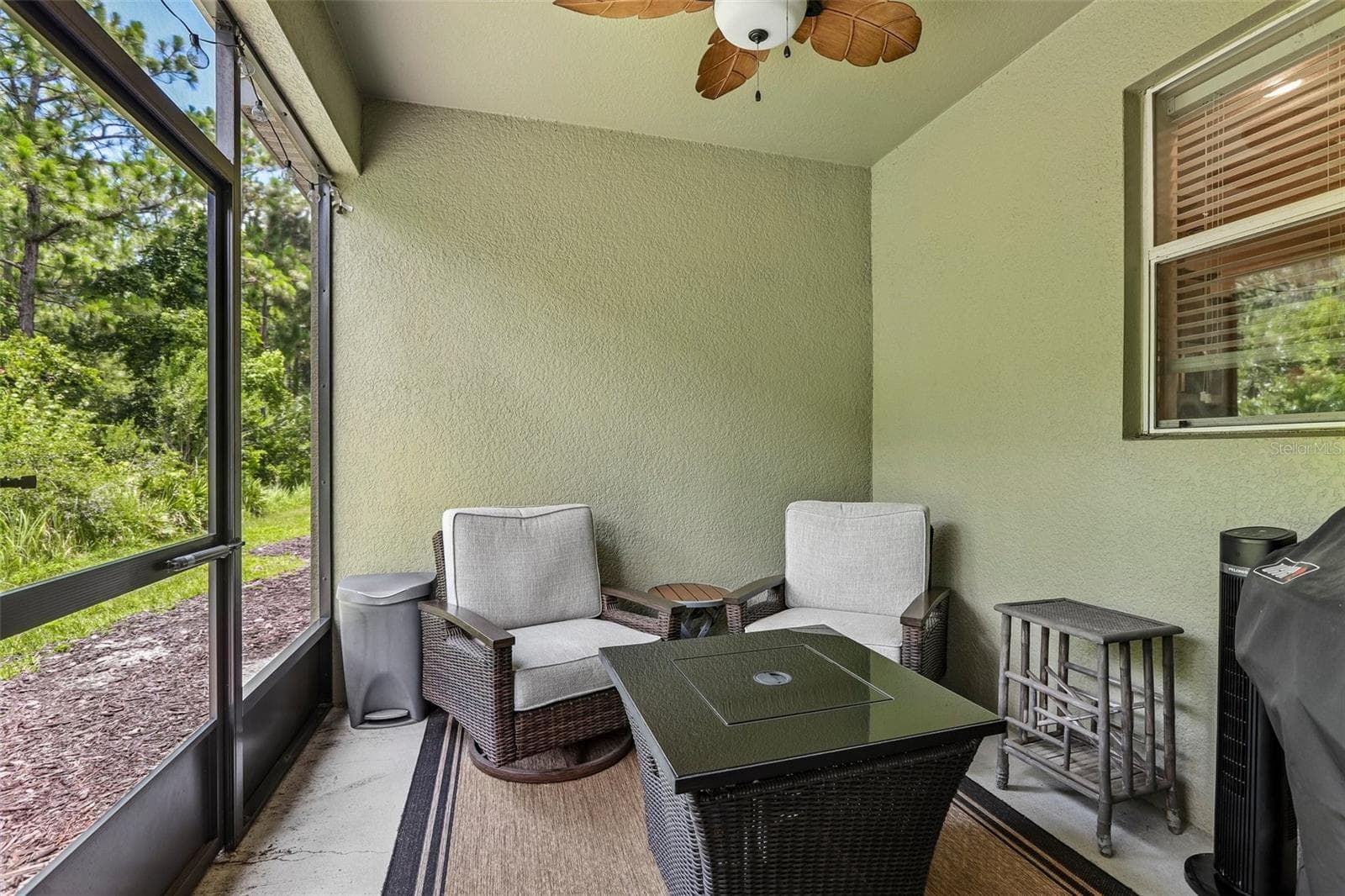 Townhouse at 20306 STARFINDER WAY, TAMPA, photo 5 of 28
