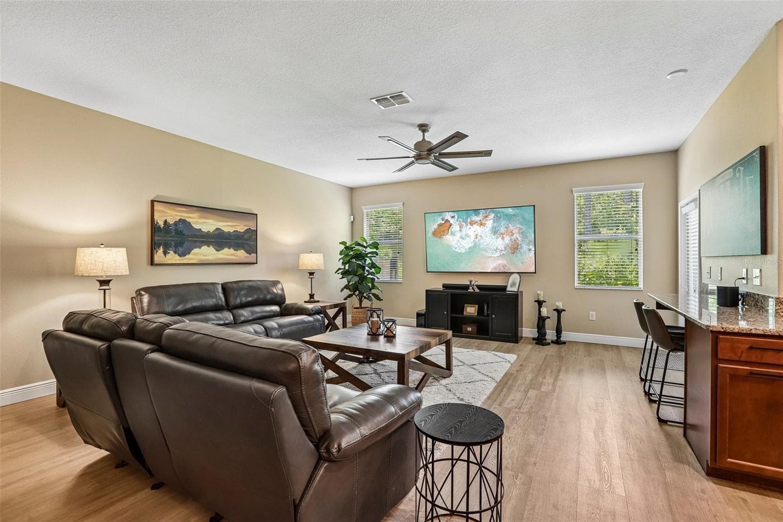 Townhouse at 20306 STARFINDER WAY, TAMPA, photo 10 of 28