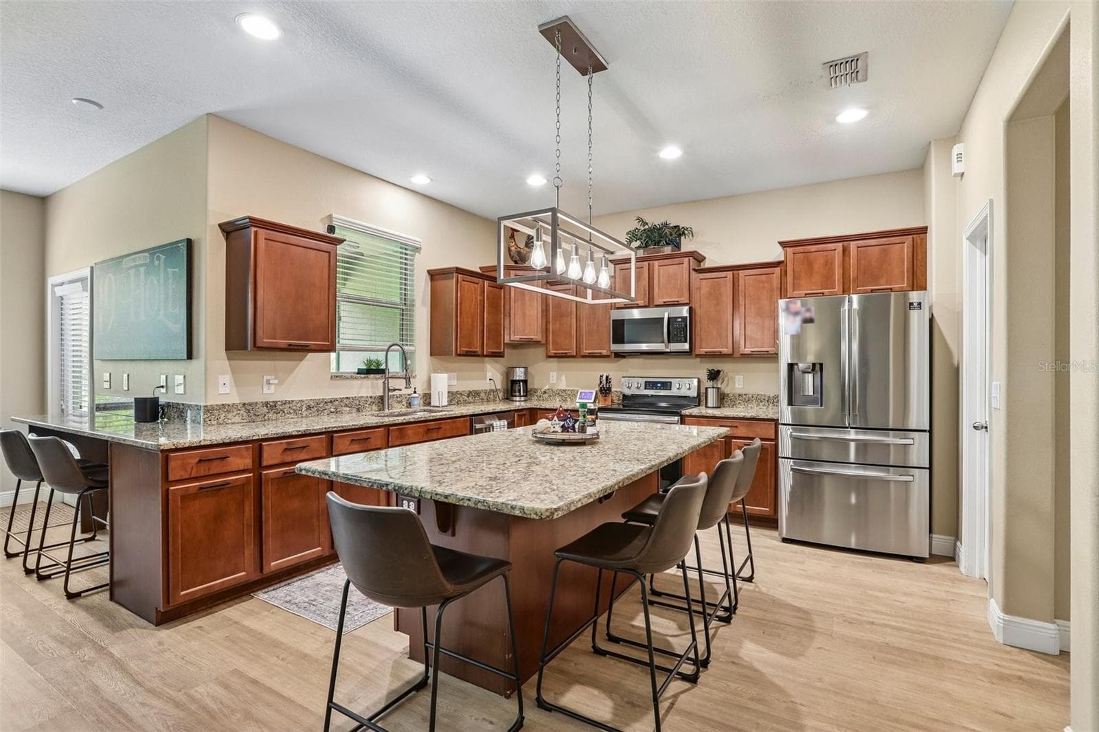 Townhouse at 20306 STARFINDER WAY, TAMPA, photo 15 of 28