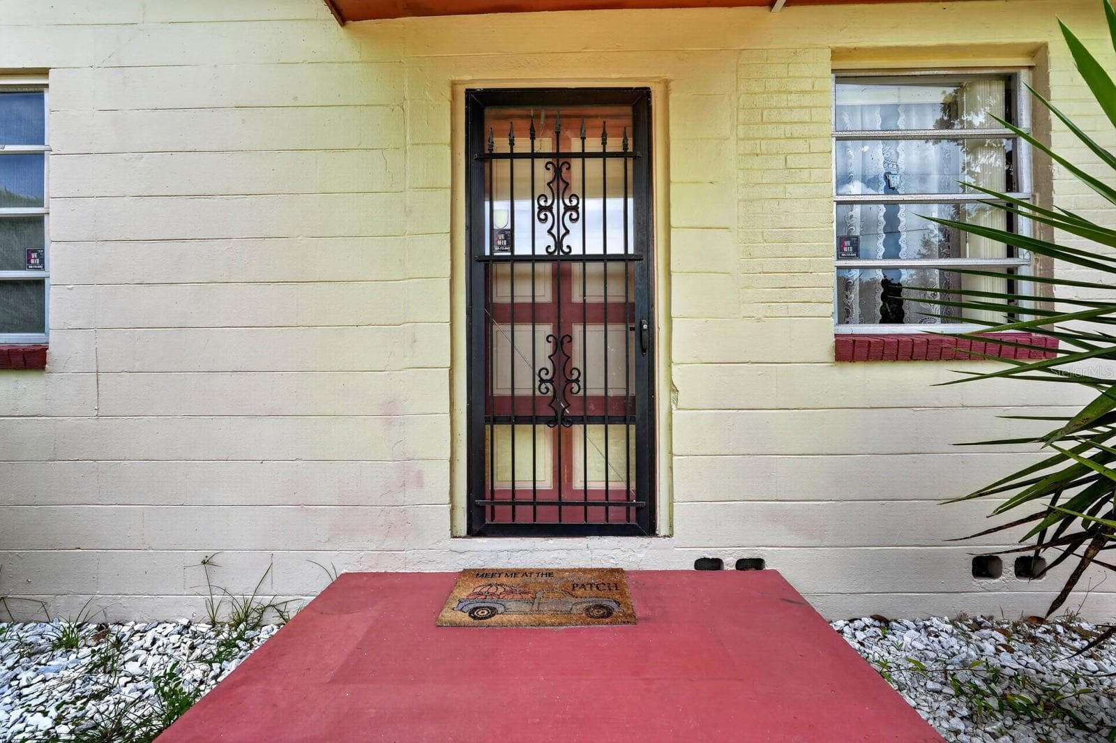 Single Family Residence at 131 DUNN AVE, SAN MATEO, photo 7 of 47