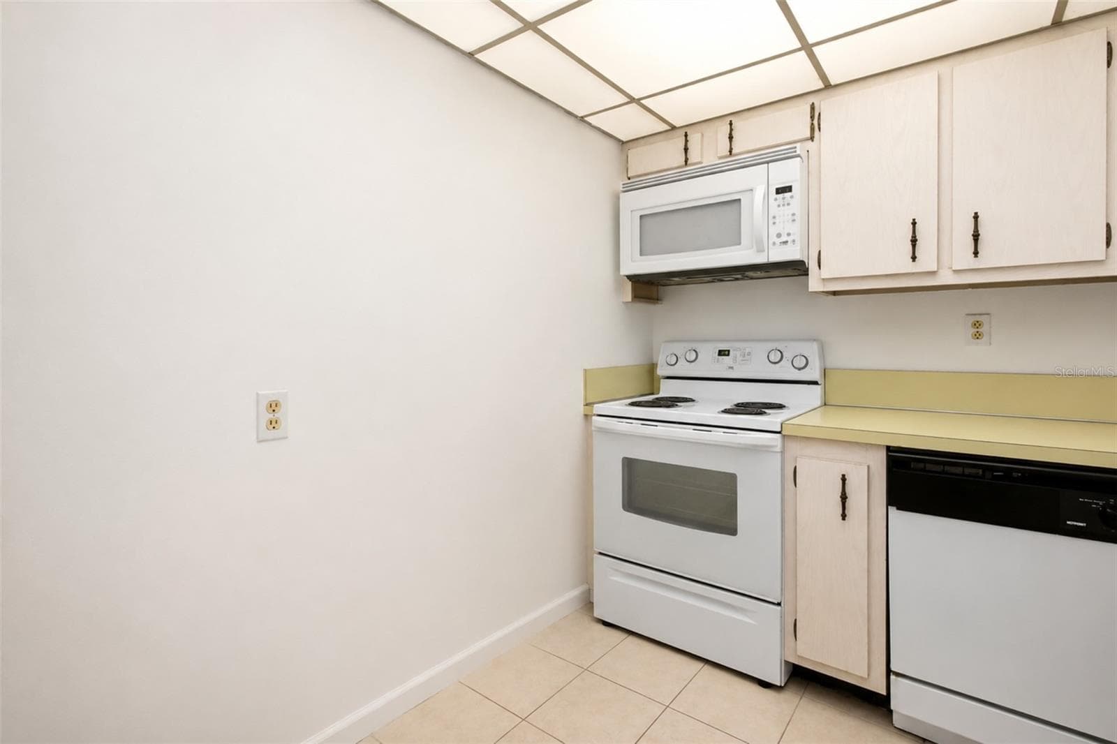 Condominium at 3540 S OCEAN BLVD #808W, PALM BEACH, photo 10 of 31
