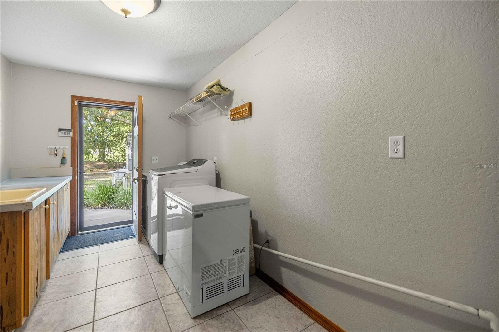 Single Family Residence at 16250 SW 20TH AVENUE RD, OCALA, photo 22 of 75