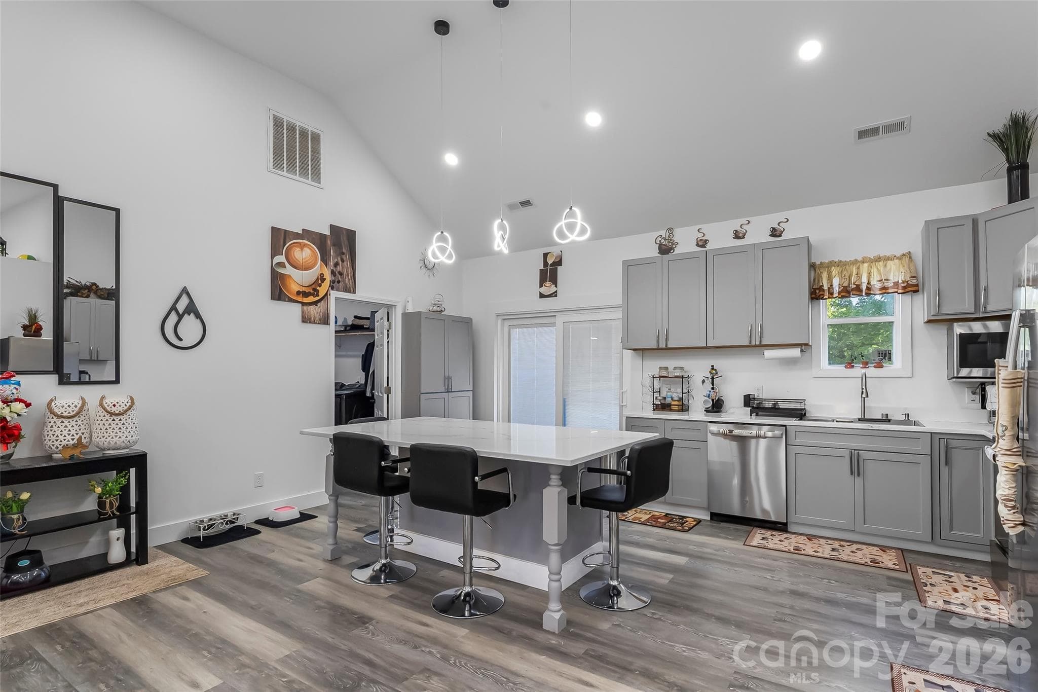 Single Family Residence at 4816 Klutz Place, Granite Falls, photo 11 of 28