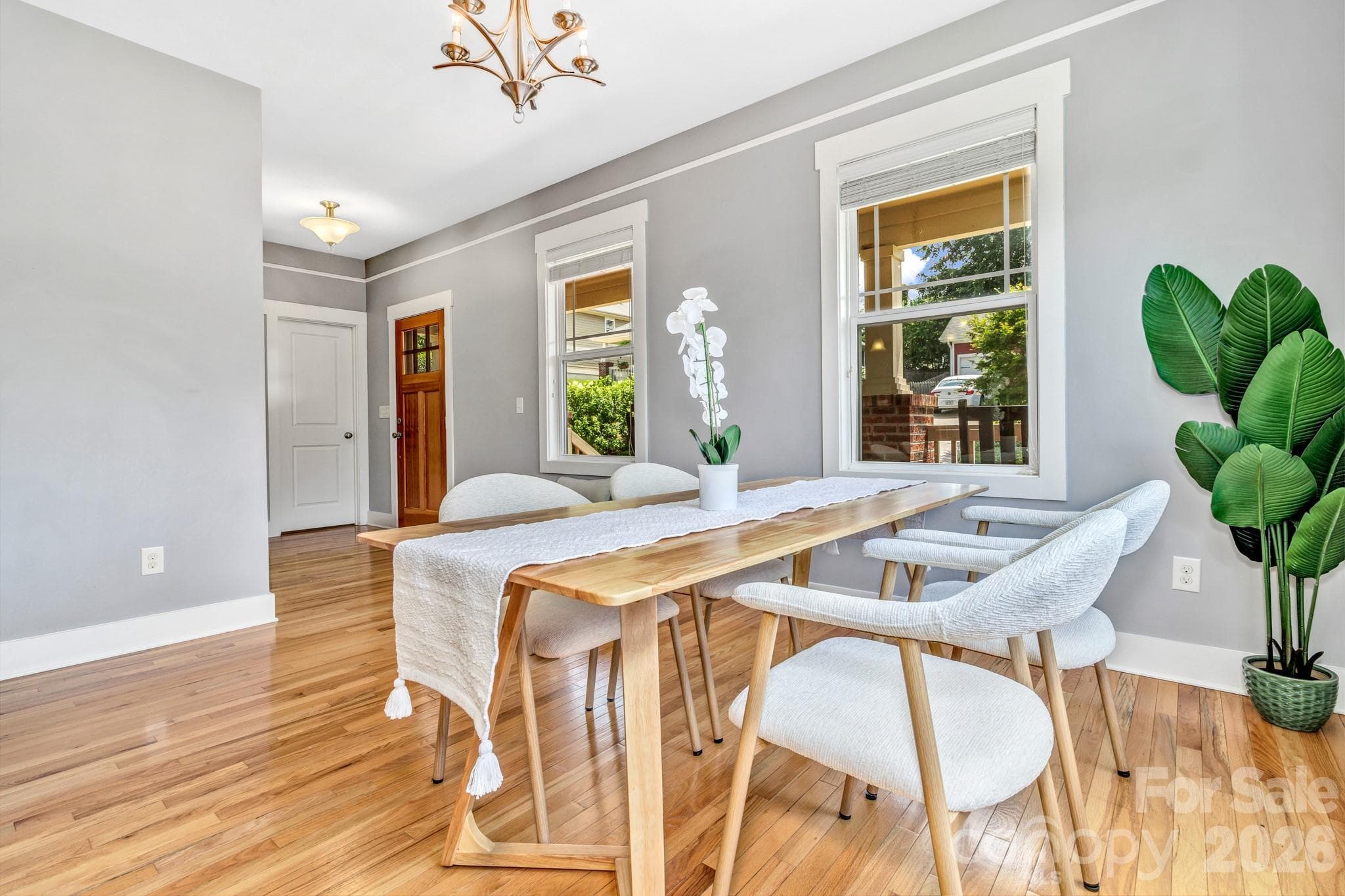 high ceilings - 18 Byrdcliffe Lane, Asheville