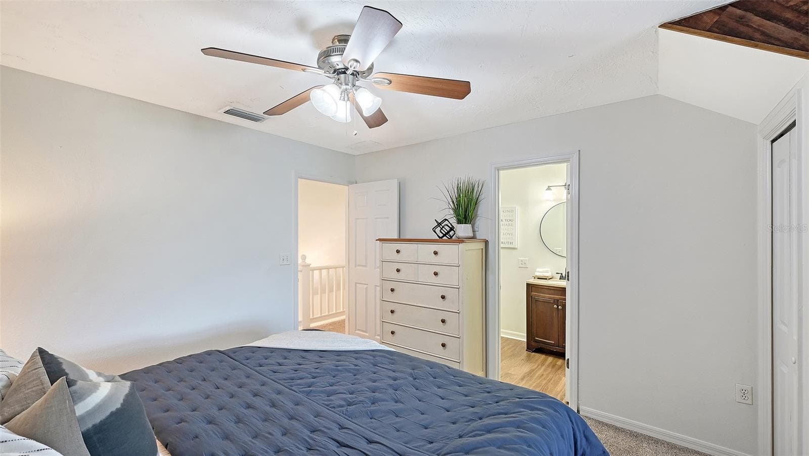 Bedroom 3 with En-suite Bathroom - 28401 104TH DR E, MYAKKA CITY