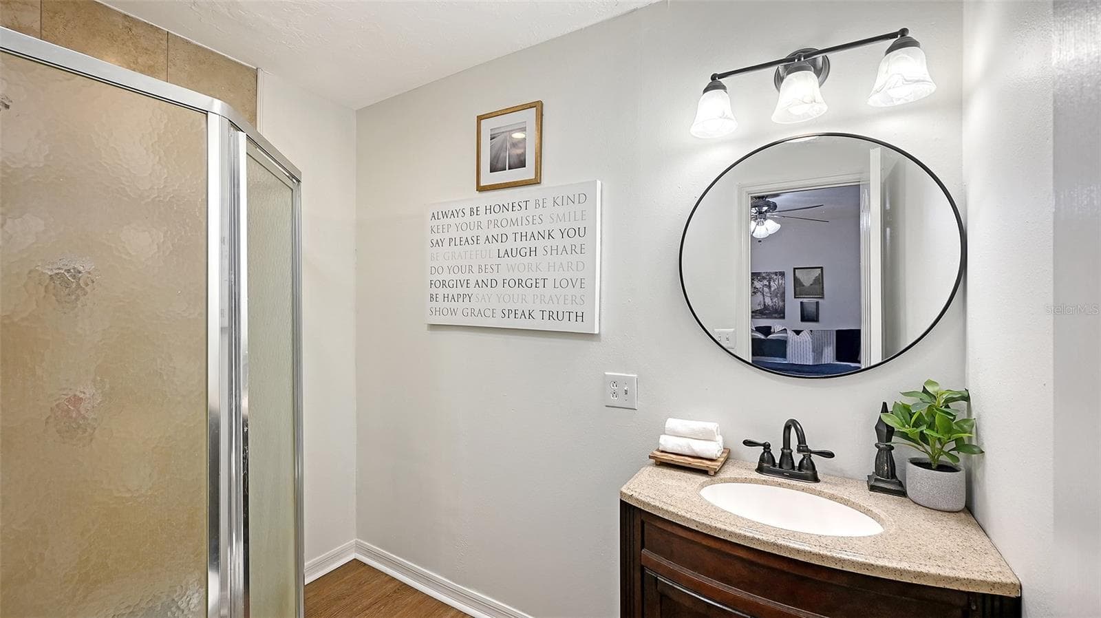 Bedroom 3 En-Suite - 28401 104TH DR E, MYAKKA CITY