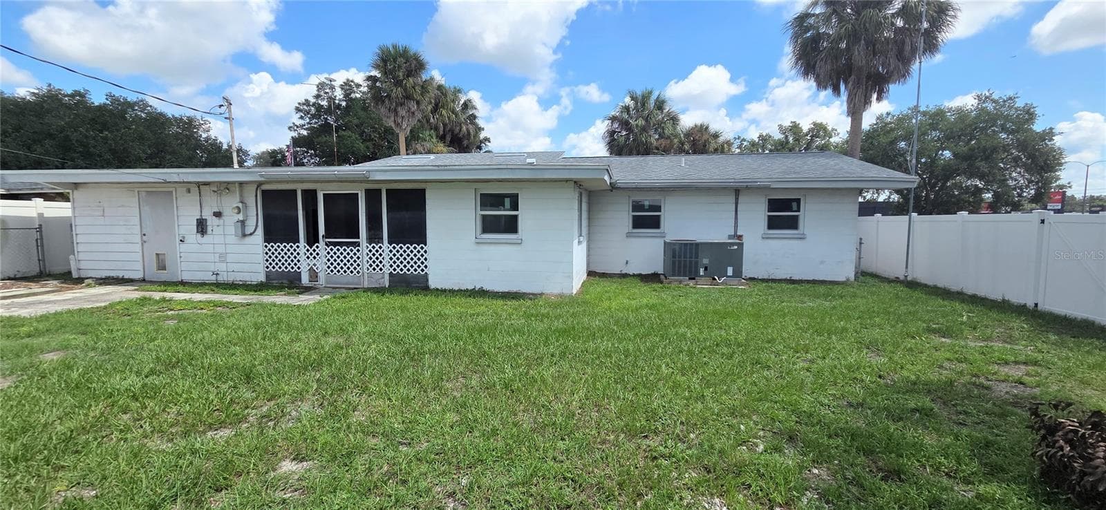 Single Family Residence at 204 BOBBIE CIR, LAKELAND, photo 39 of 41