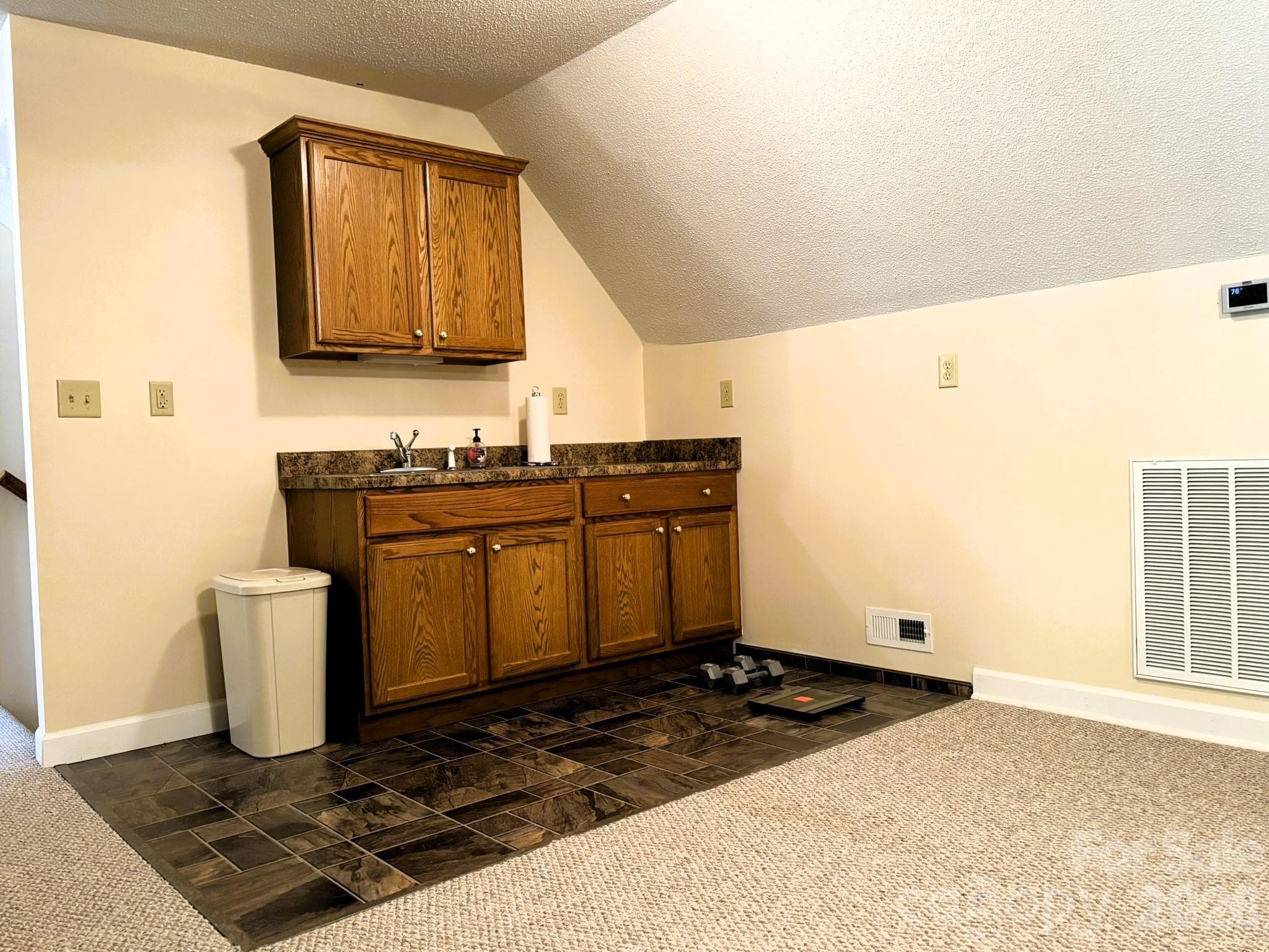 Kitchenette upstairs - 130 Canoe Court, Mount Gilead