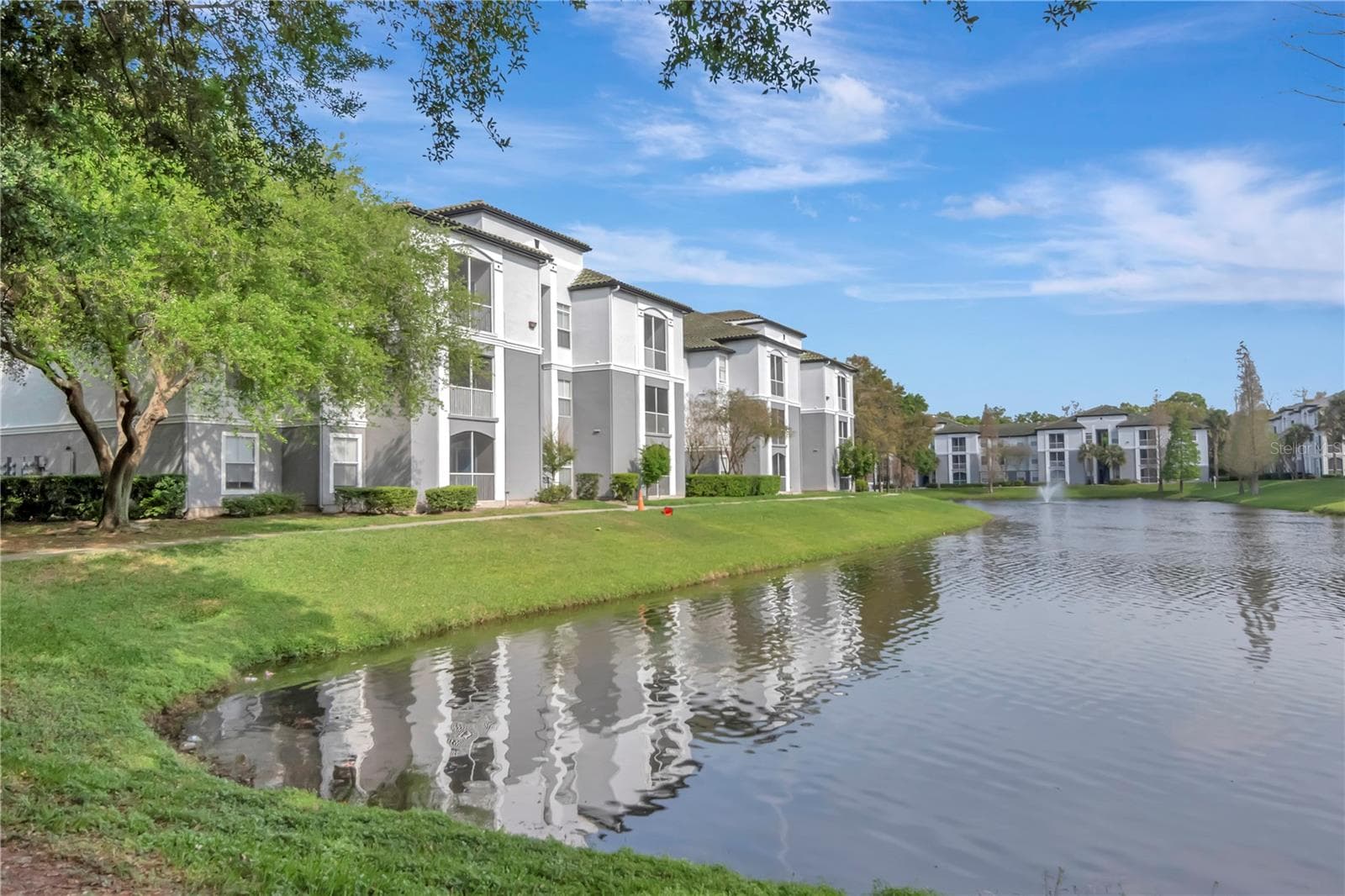 5713 LEGACY CRESCENT PL #101