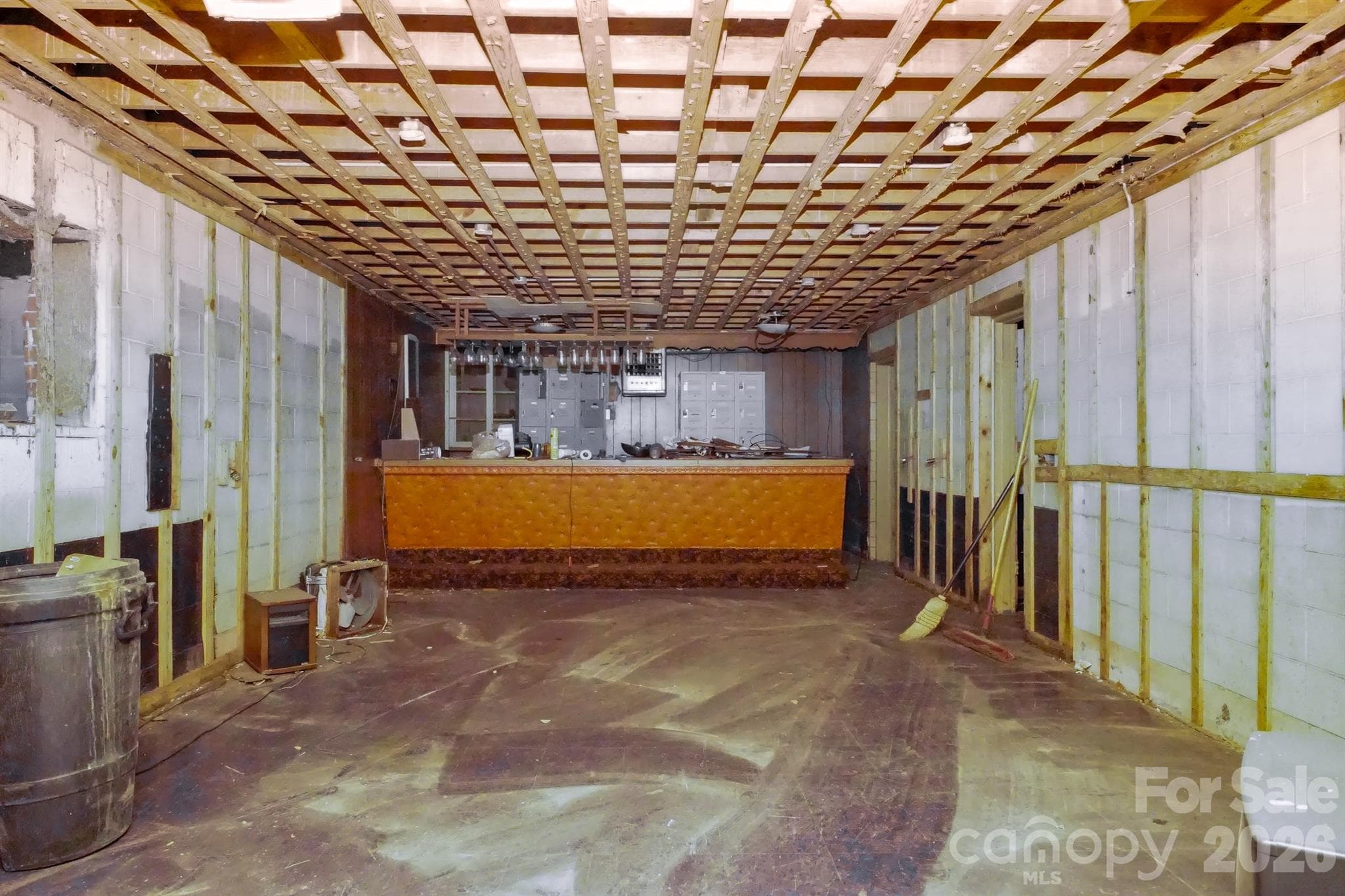 Business at Shelby, photo 8 of 25
