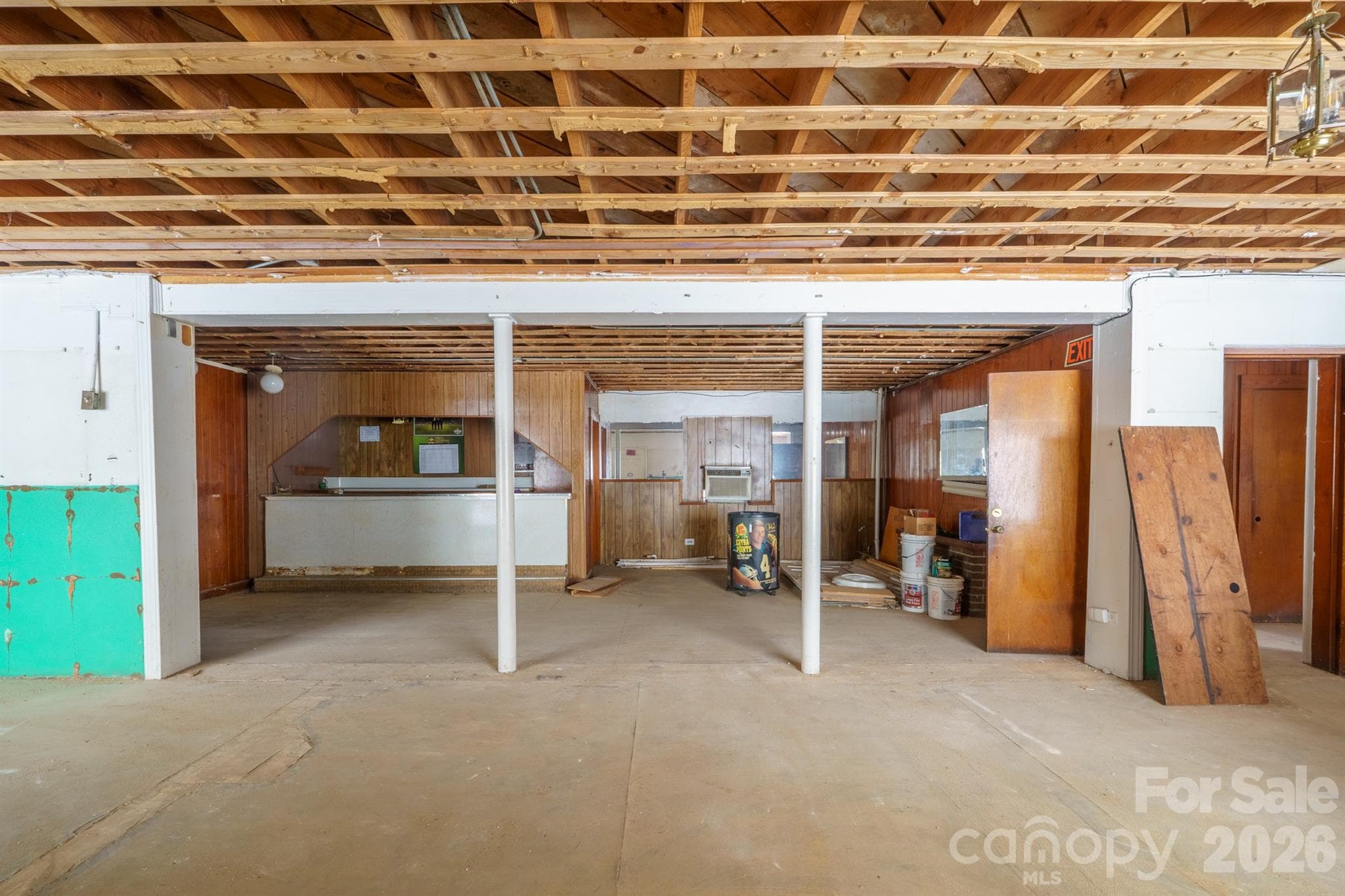 Business at Shelby, photo 24 of 25