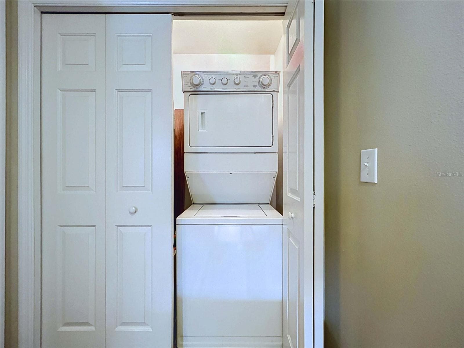 Townhouse at 12207 COUNTRY WHITE CIR, TAMPA, photo 20 of 37
