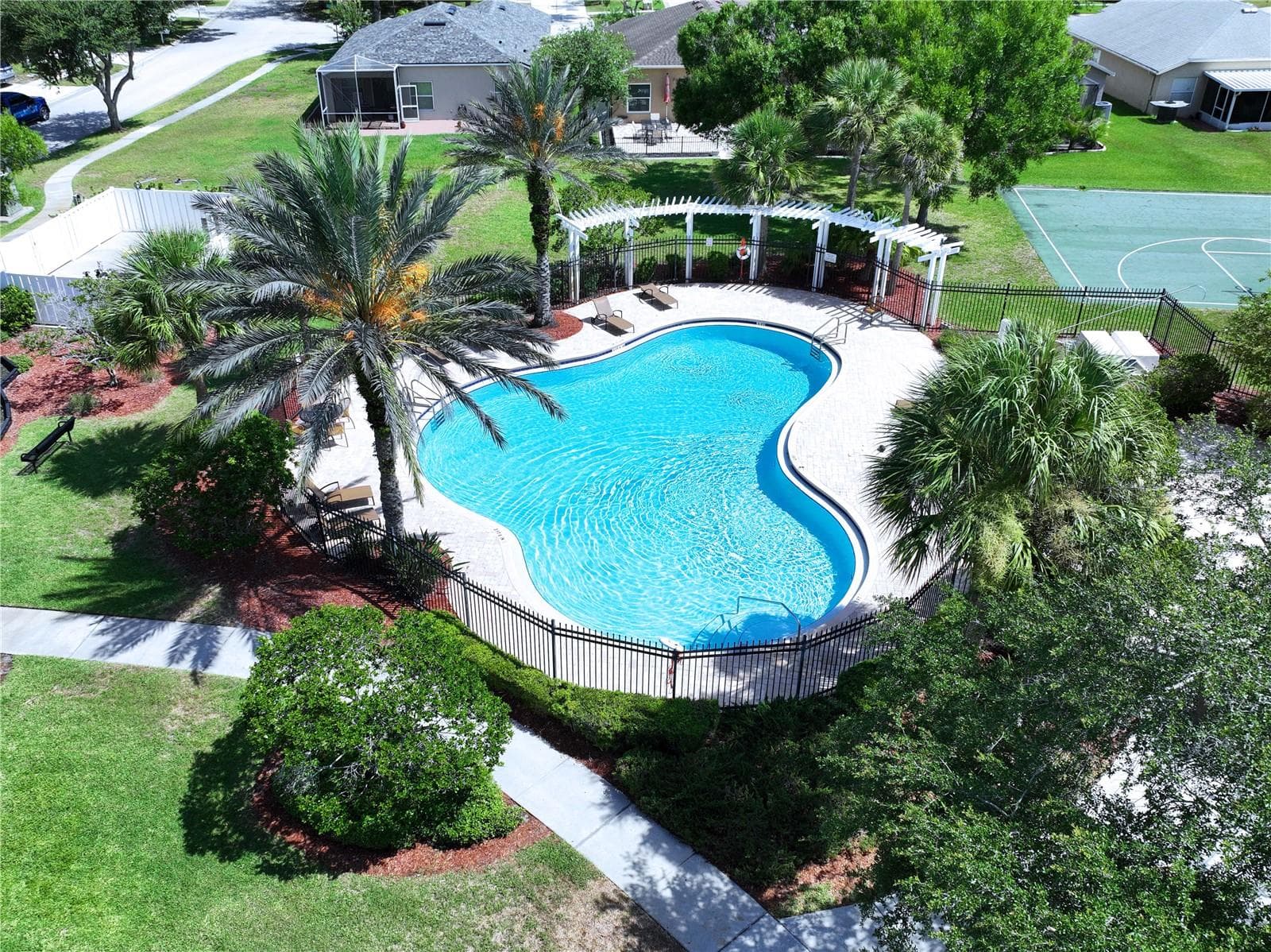 Townhouse at 12207 COUNTRY WHITE CIR, TAMPA, photo 31 of 37