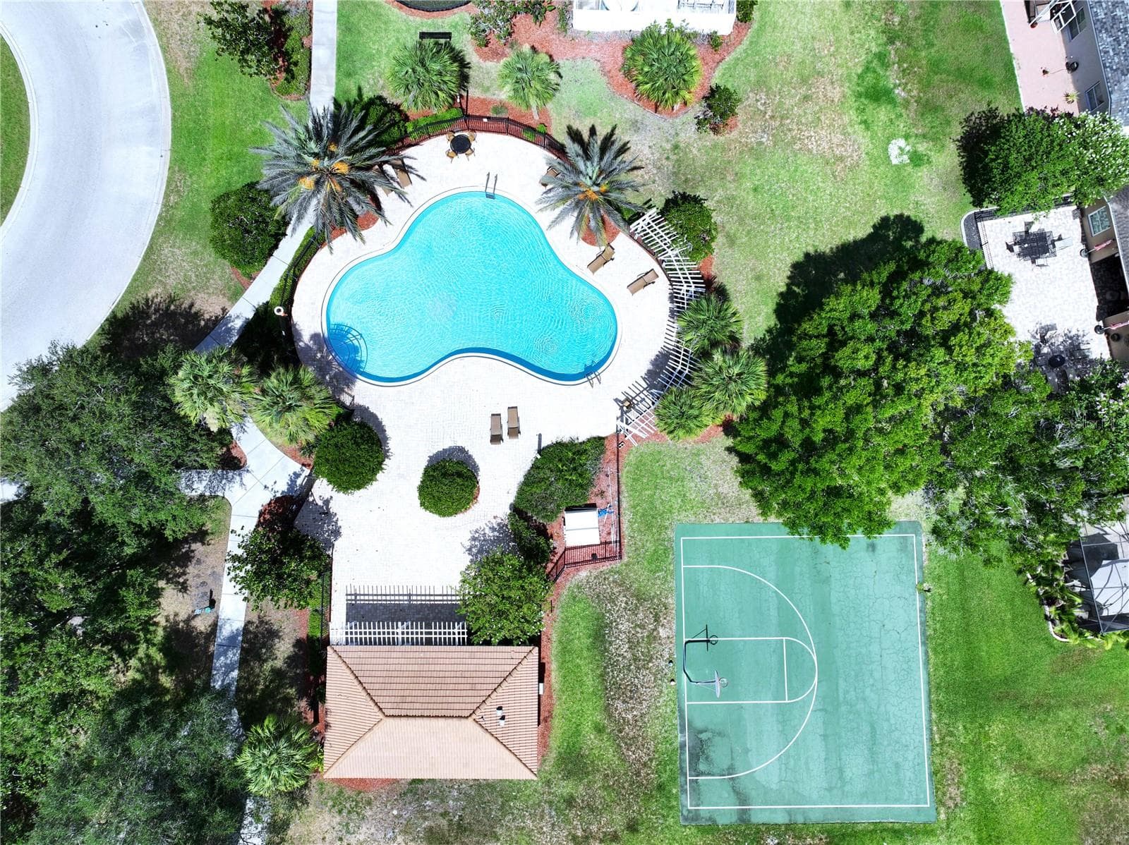 Townhouse at 12207 COUNTRY WHITE CIR, TAMPA, photo 35 of 37