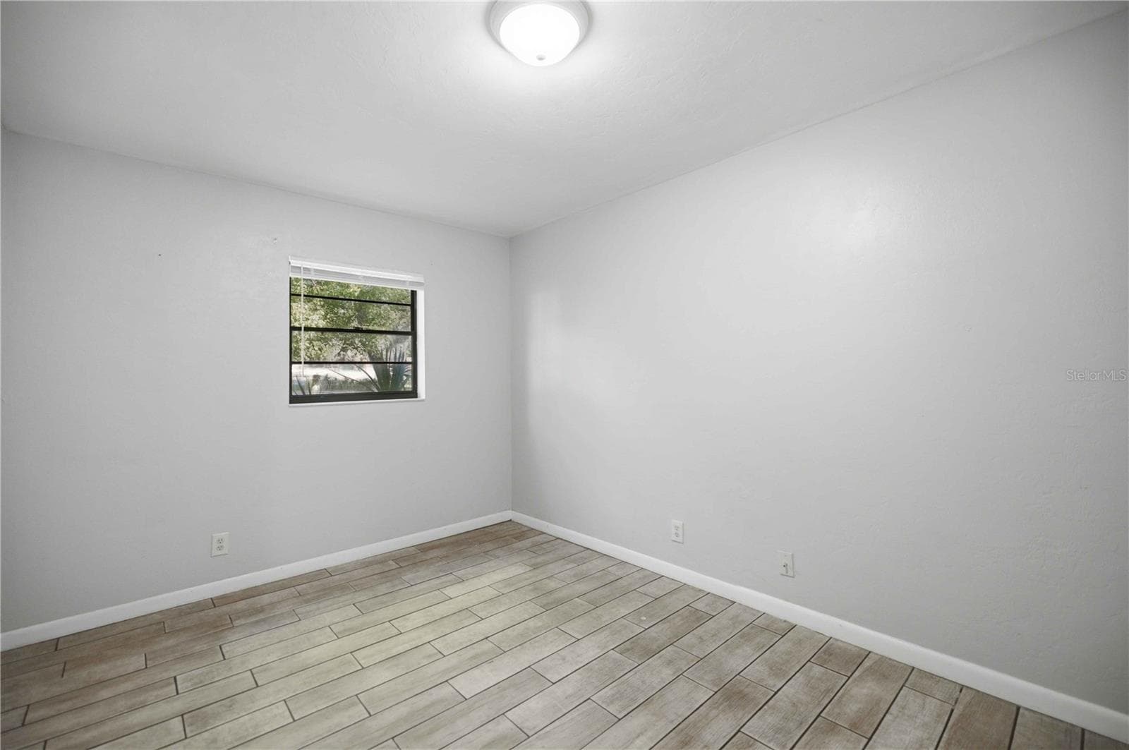 Single Family Residence at 2351 NE 40TH ST, OCALA, photo 9 of 32
