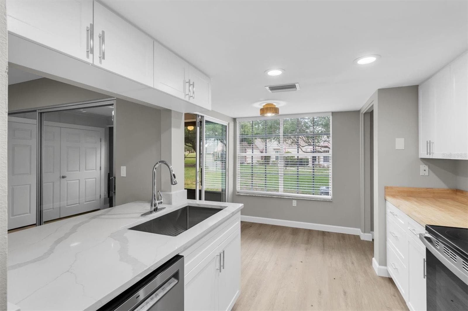 Condominium at 11337 VERSAILLES LN, PORT RICHEY, photo 9 of 64