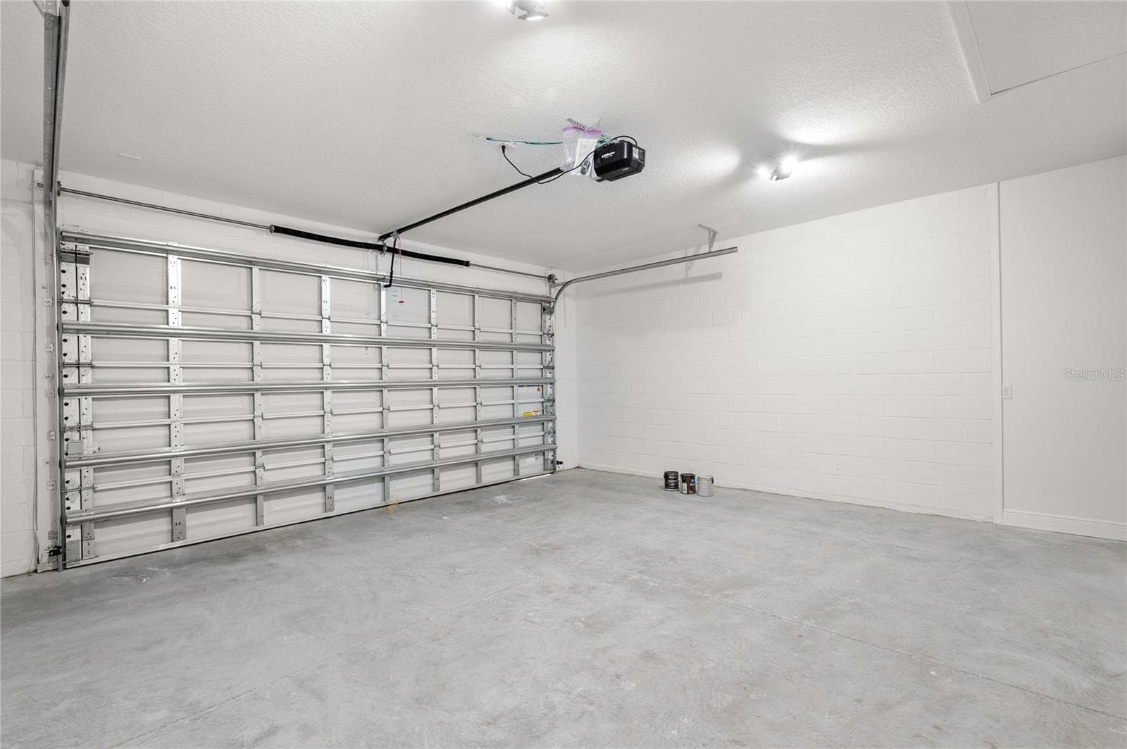 Single Family Residence at 136 11TH AVE, OSTEEN, photo 30 of 37