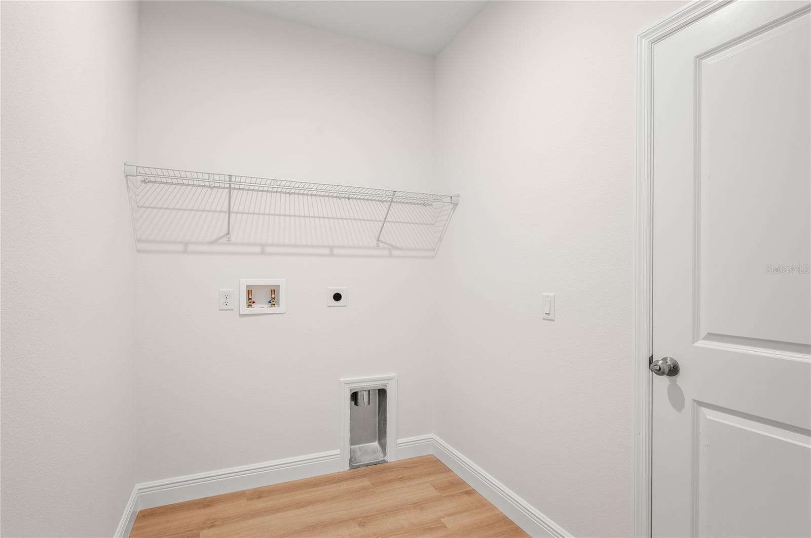Single Family Residence at 144 11TH AVE, OSTEEN, photo 24 of 46