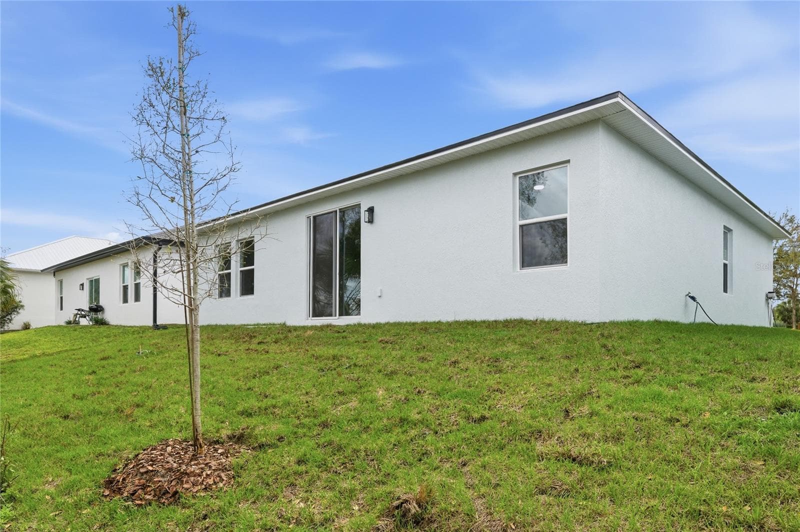 Single Family Residence at 144 11TH AVE, OSTEEN, photo 41 of 46
