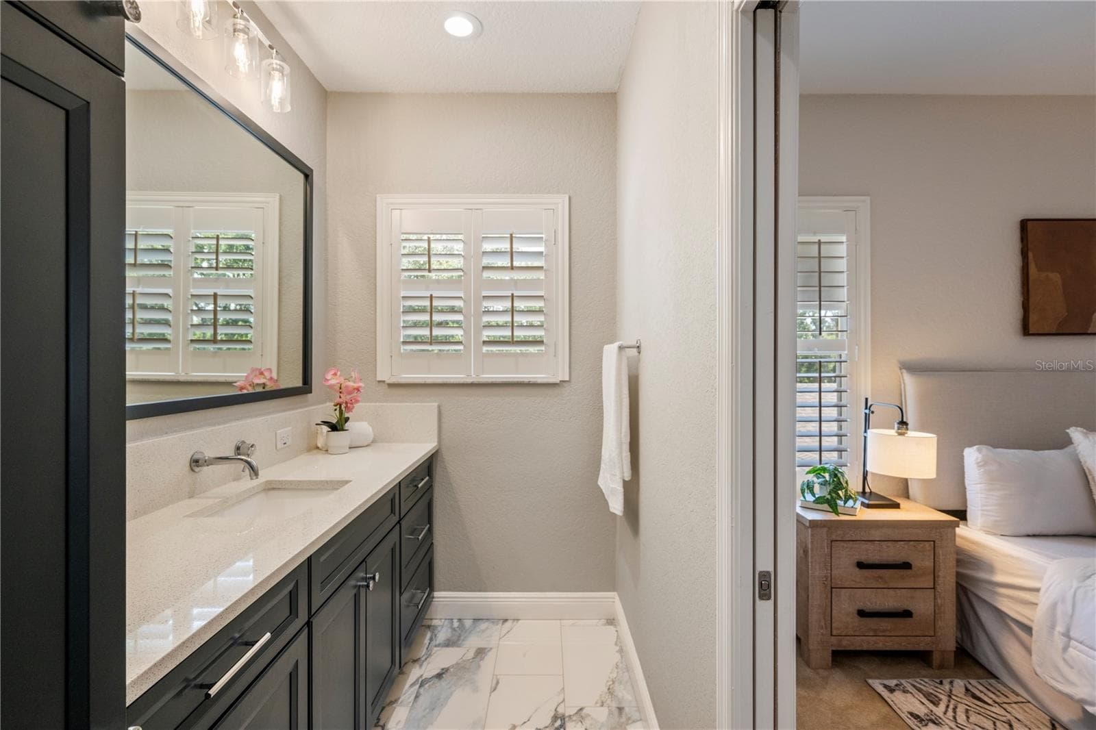 Spa inspired primary bathroom! - 573 SHINING ARMOR LN, LONGWOOD