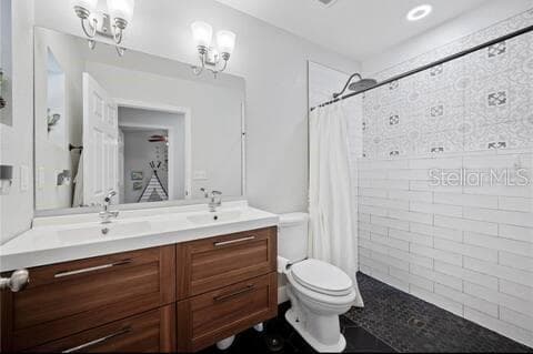 Guest Suite Bathroom - 1040 S OHIO AVE, LAKELAND