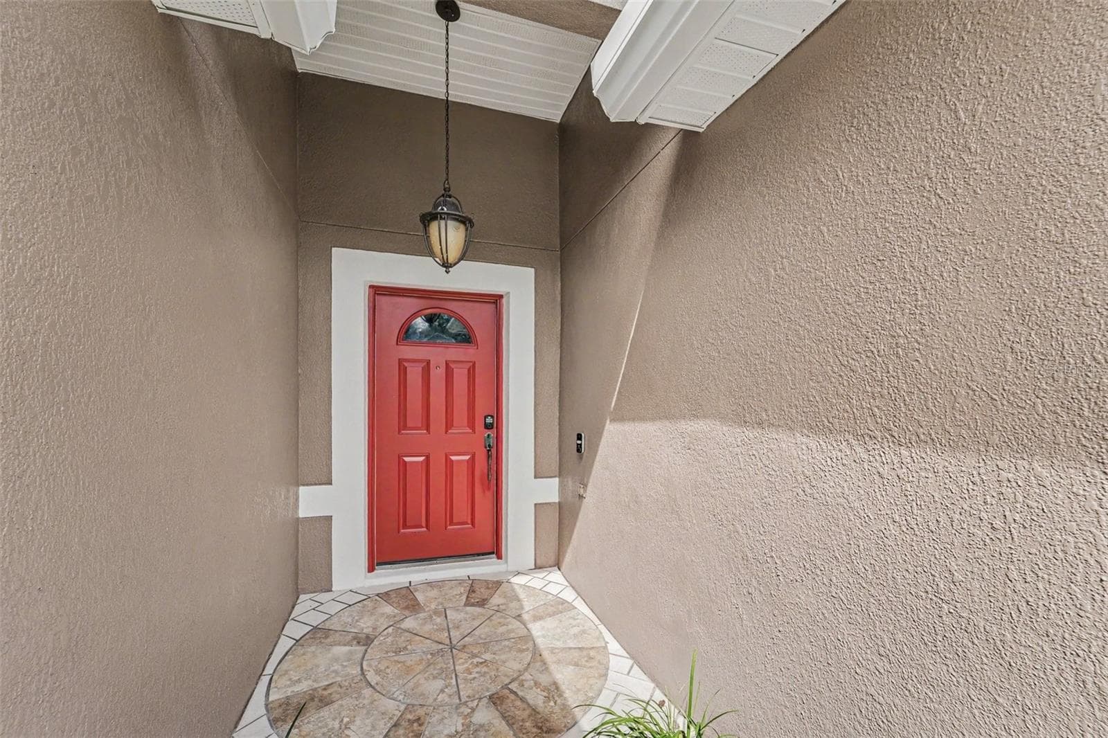 Single Family Residence at 817 LAKE DOE BLVD, APOPKA, photo 4 of 30