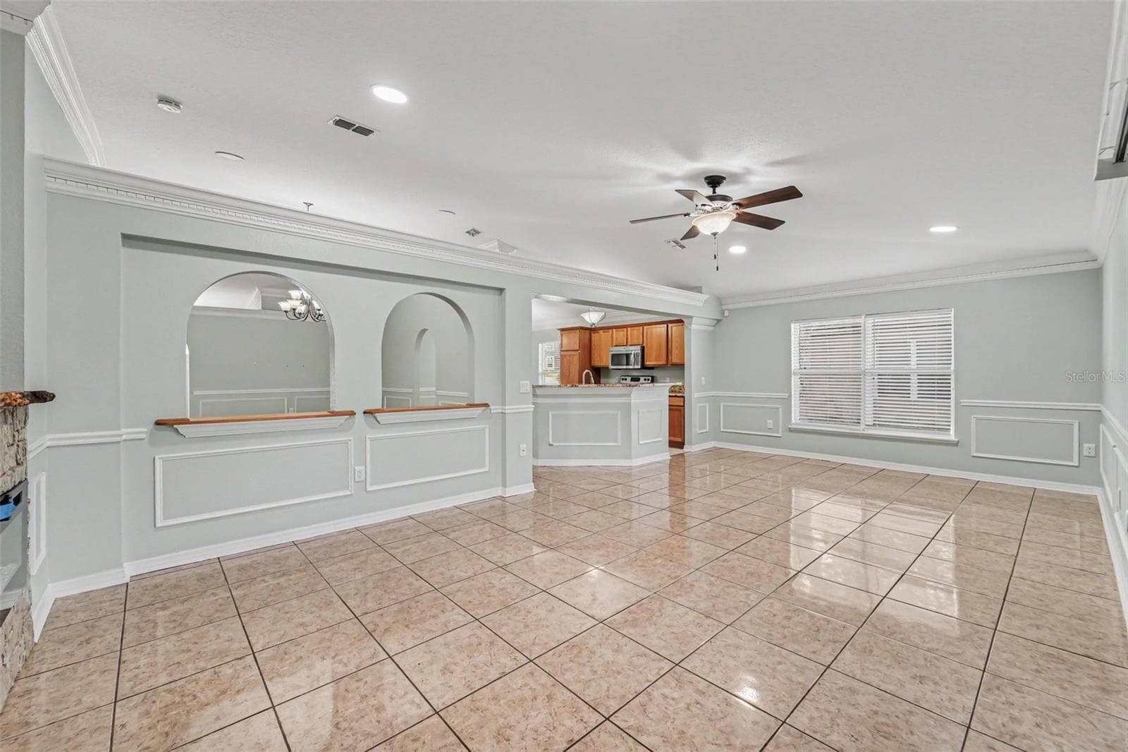 Single Family Residence at 817 LAKE DOE BLVD, APOPKA, photo 9 of 30