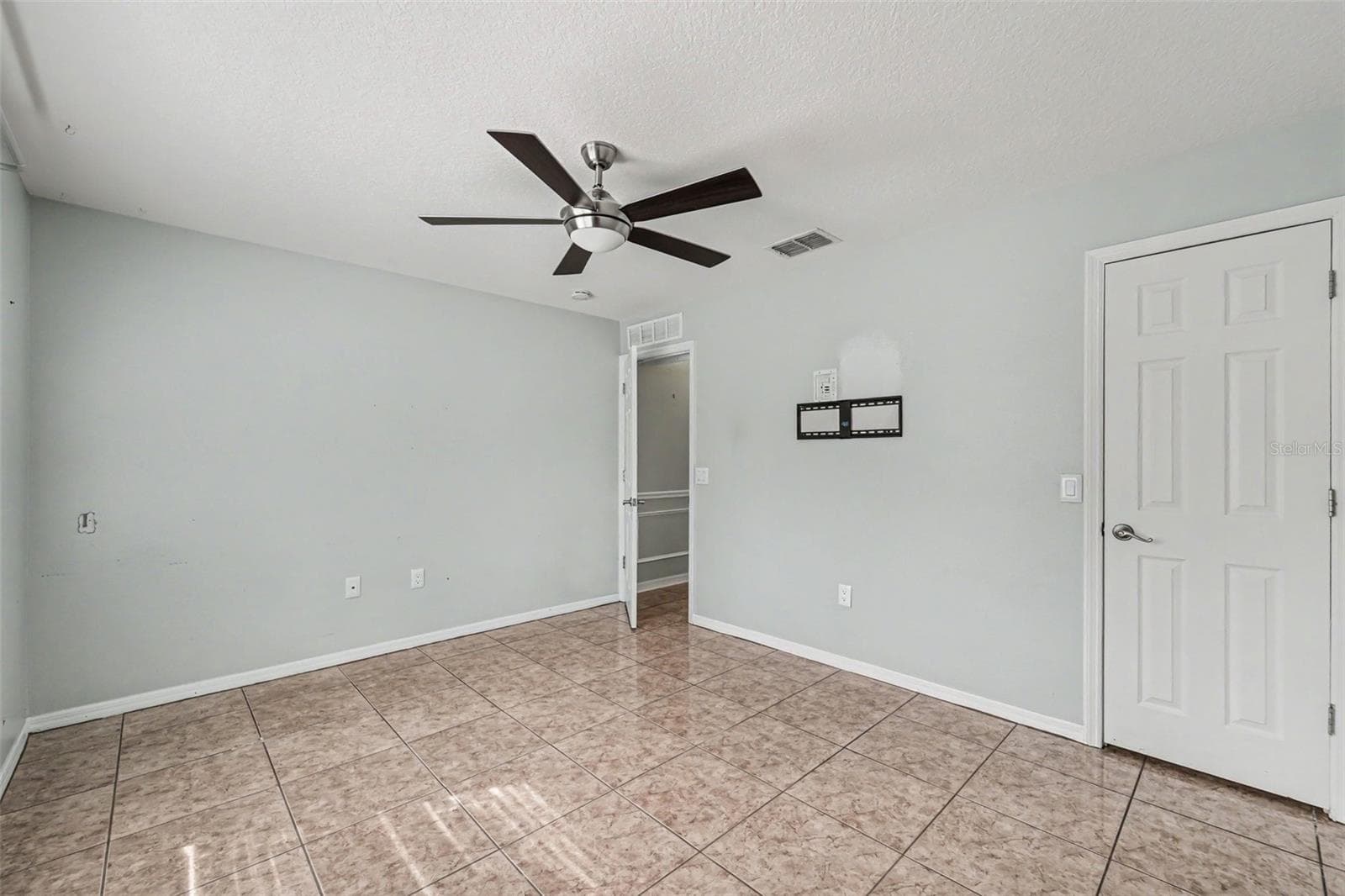 Single Family Residence at 817 LAKE DOE BLVD, APOPKA, photo 23 of 30