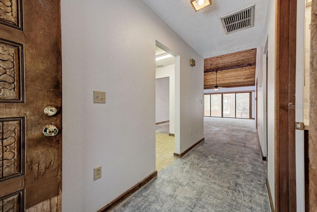 Condominium at 7620 4TH AVE W #7620, BRADENTON, photo 7 of 56