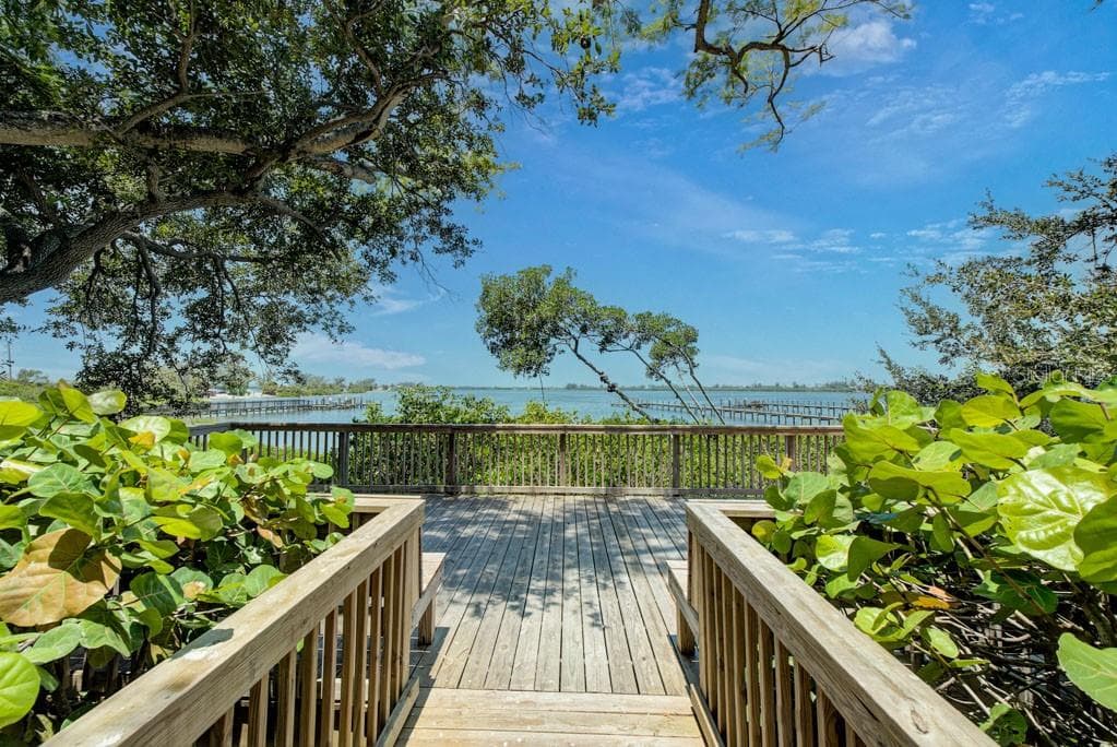 Condominium at 7620 4TH AVE W #7620, BRADENTON, photo 52 of 56