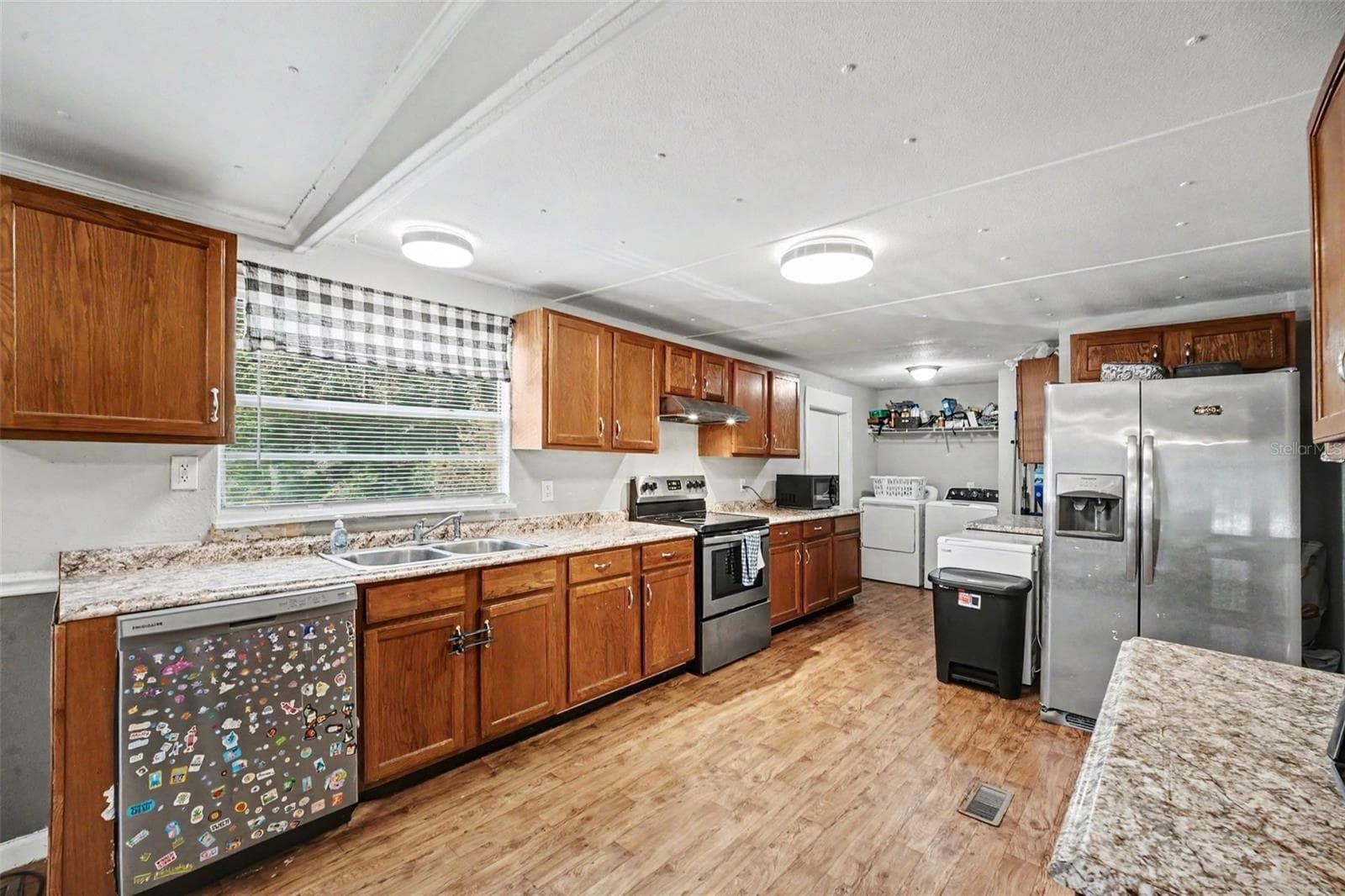 Manufactured Home at 173 PLANKTON AVENUE, MIDDLEBURG, photo 6 of 20