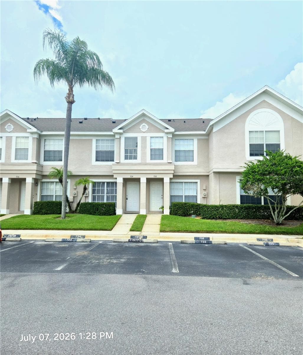 Front View - 734 KENSINGTON LAKE CIR #BRANDON, BRANDON