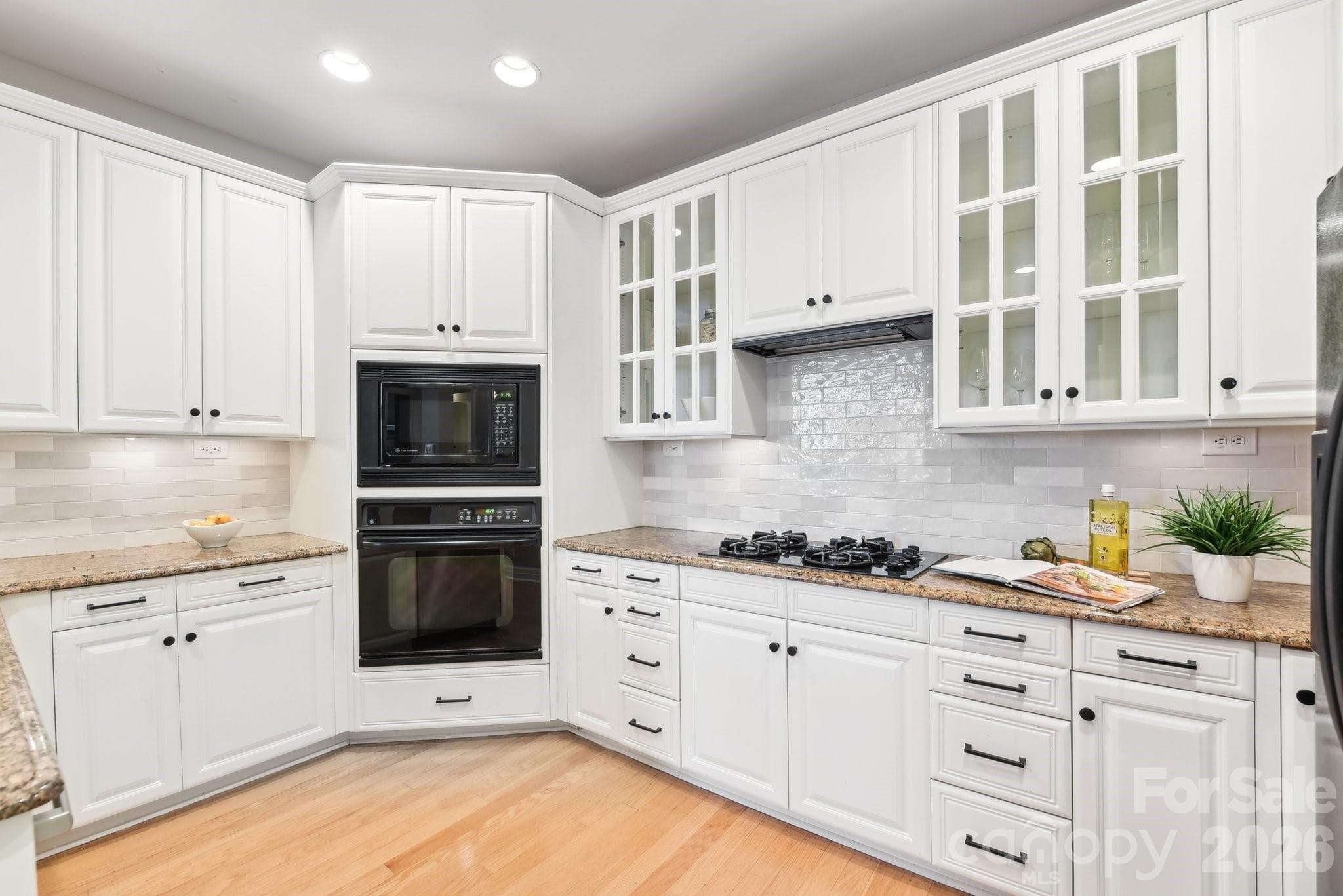 Condominium at 572 N Church Street, Charlotte, photo 8 of 28