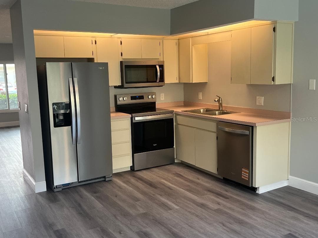 Condominium at 2294 BELGIAN LN #14, CLEARWATER, photo 8 of 36