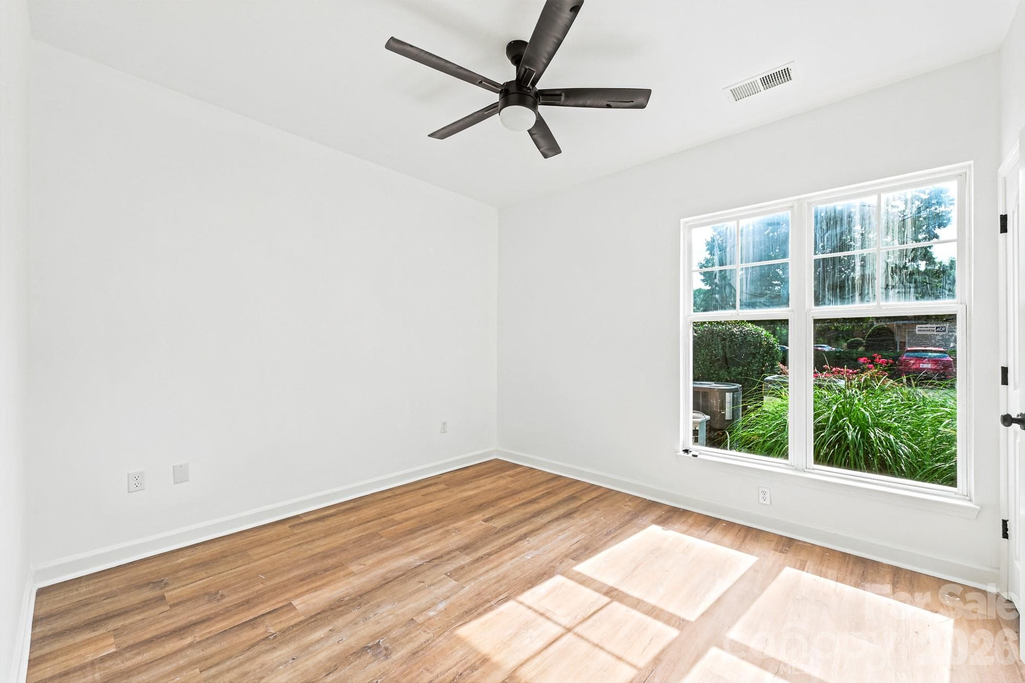 Condominium at Charlotte, photo 15 of 29