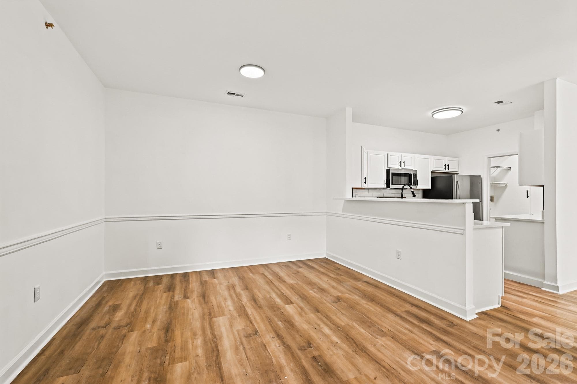 Condominium at Charlotte, photo 9 of 29