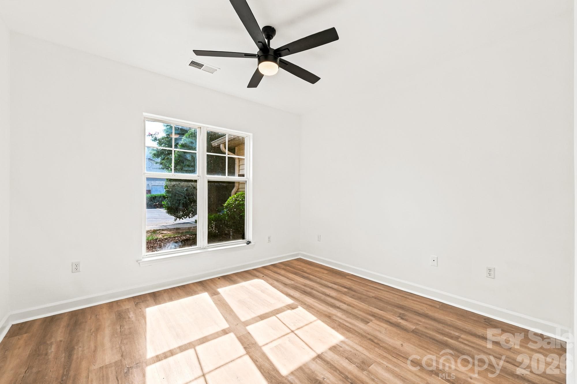 Condominium at Charlotte, photo 12 of 29